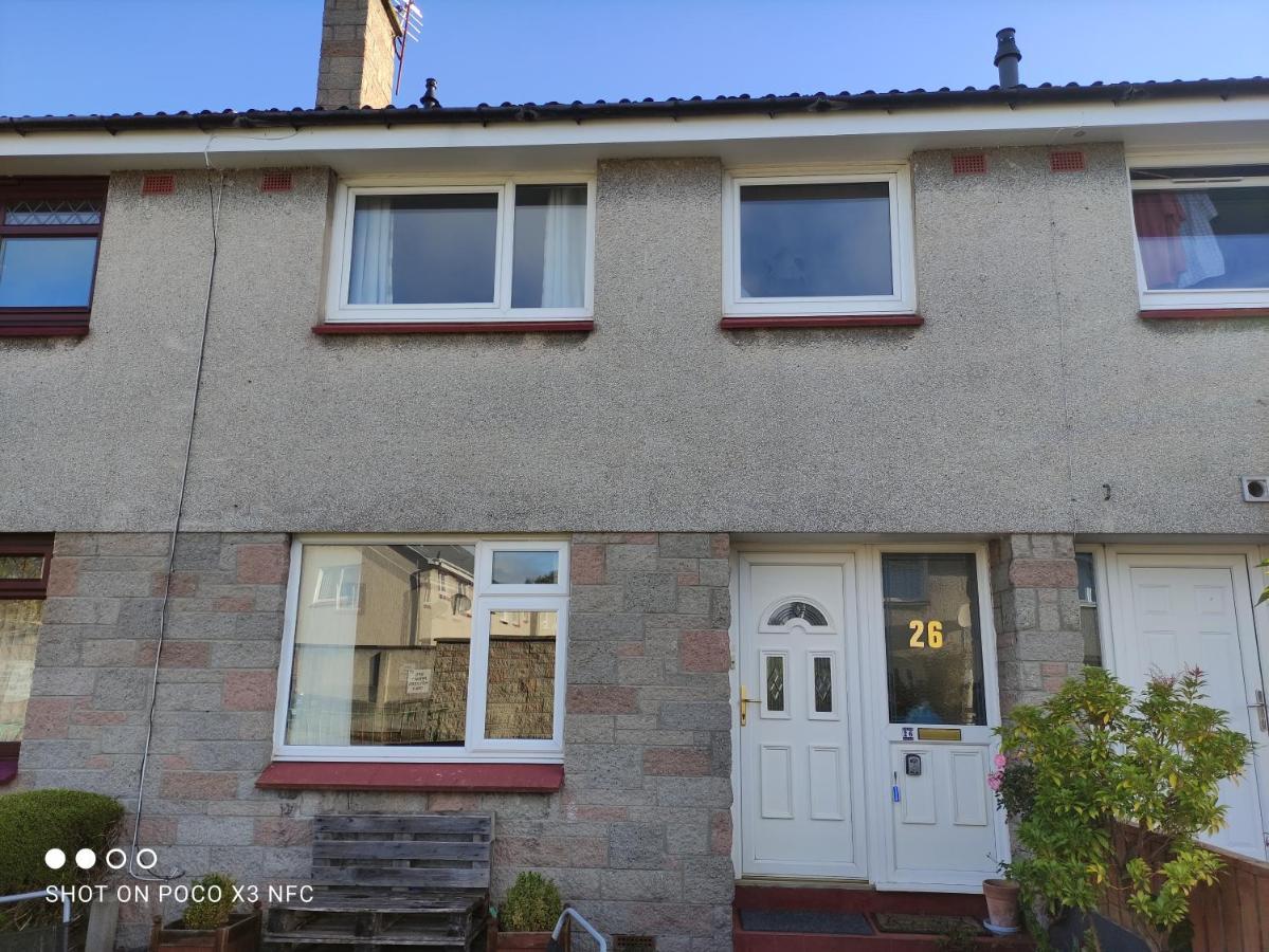 3-Bed House 5 Minute Walk From Inverness Centre Екстериор снимка